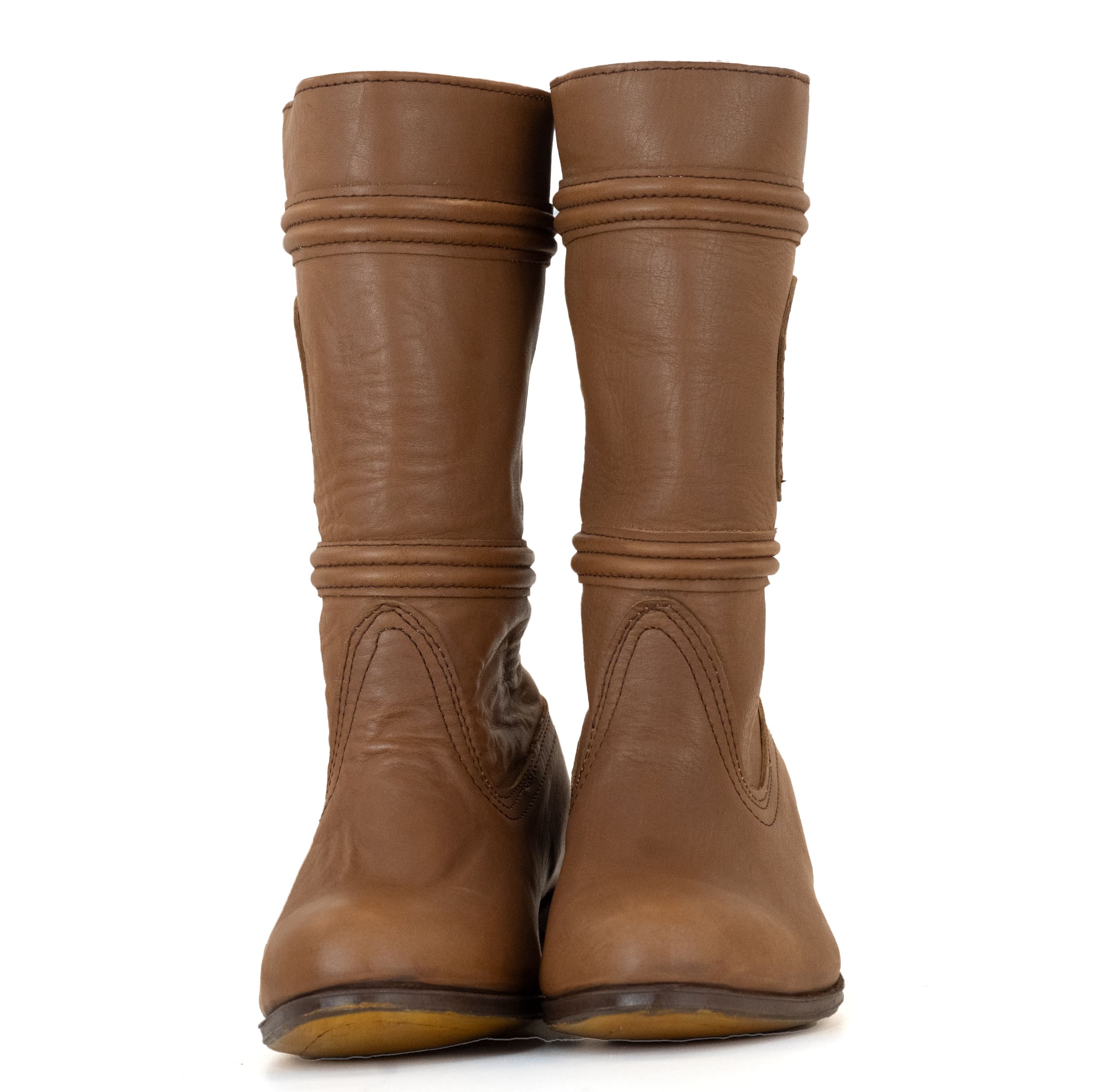 001 BOTA DE ESCARAMUZA EN COLOR CAFE CLARO