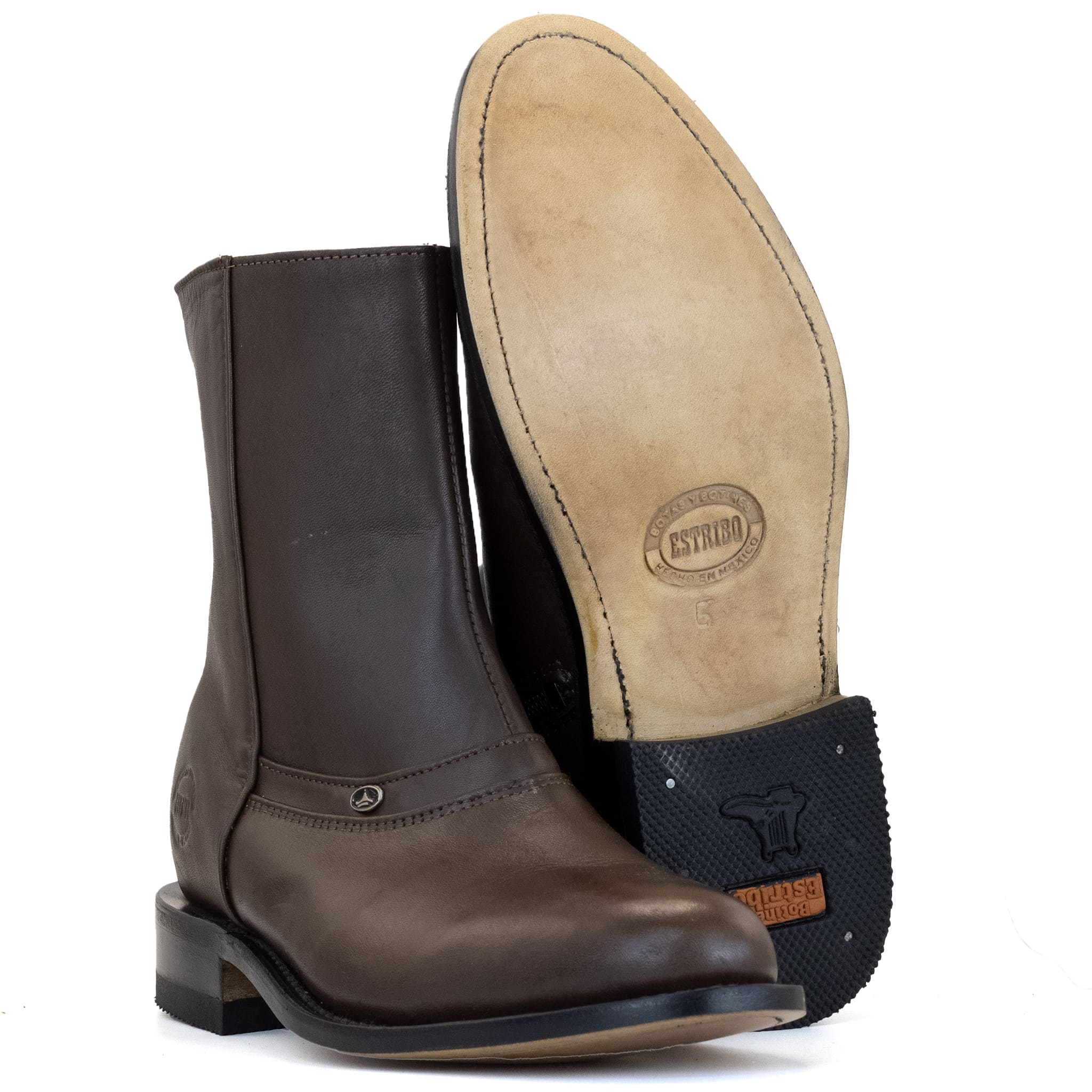 BOTIN ESTRIBO DE PIEL DE RES CON CIERRE CAFE