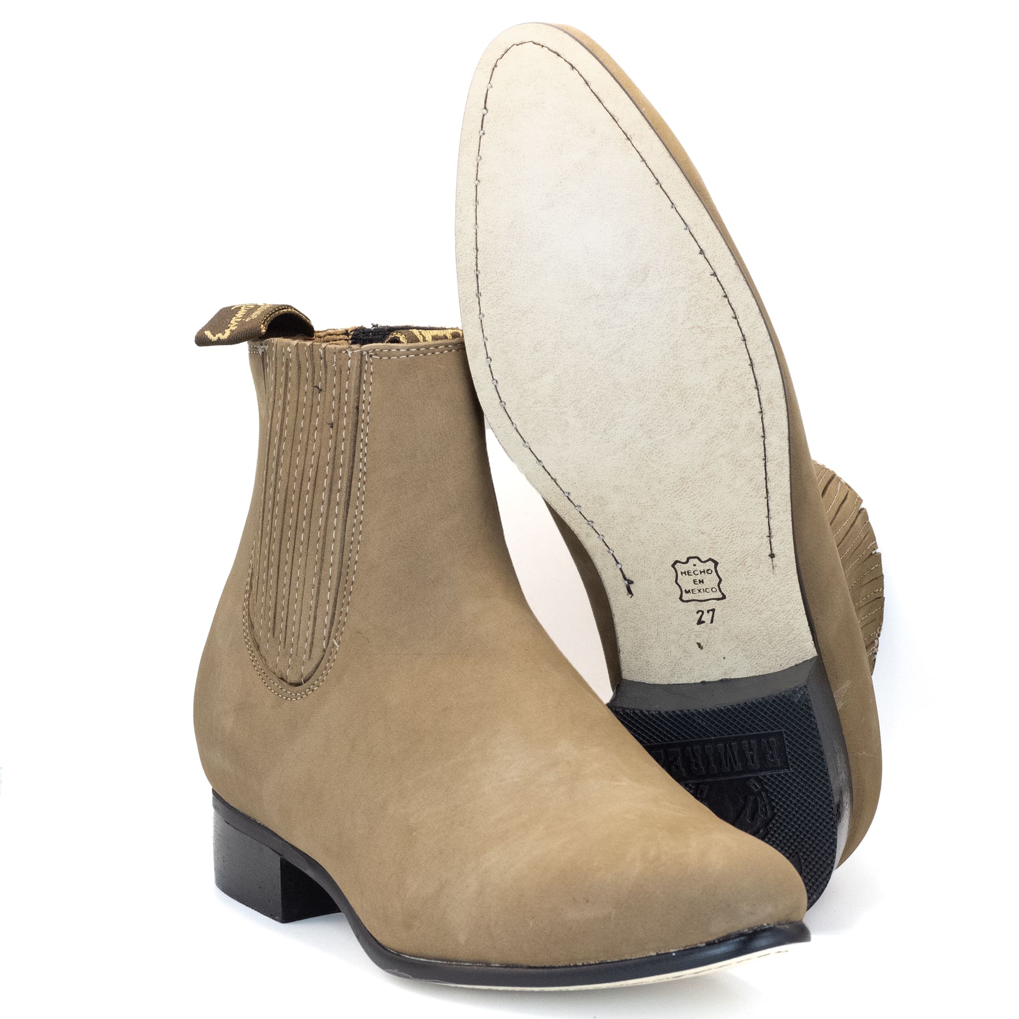 BOTIN RAMÍREZ CHARRO DE GAMUZA CON SUELA DE NEOLITE ARENA