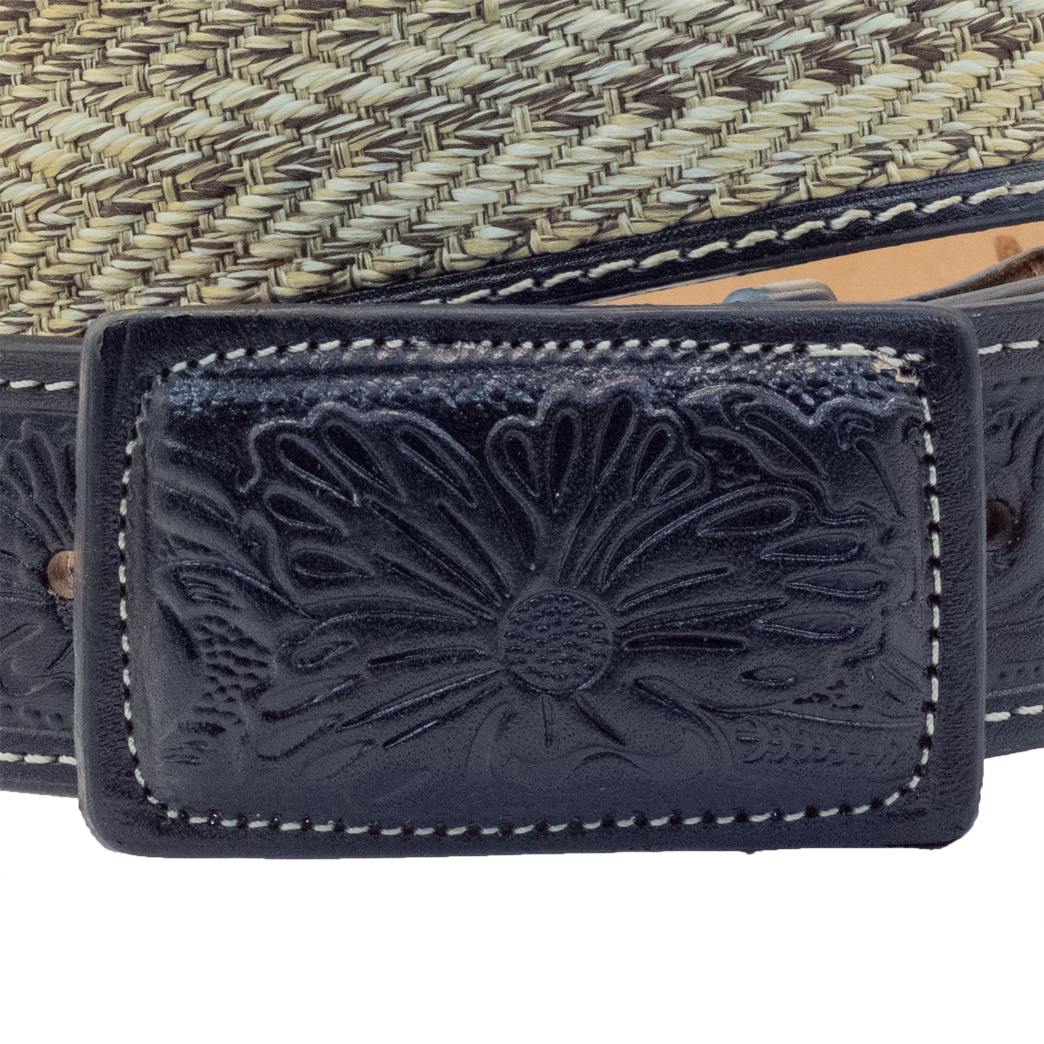 CINTO VAQUERO DE PIEL CON CHAPETA NEGRO