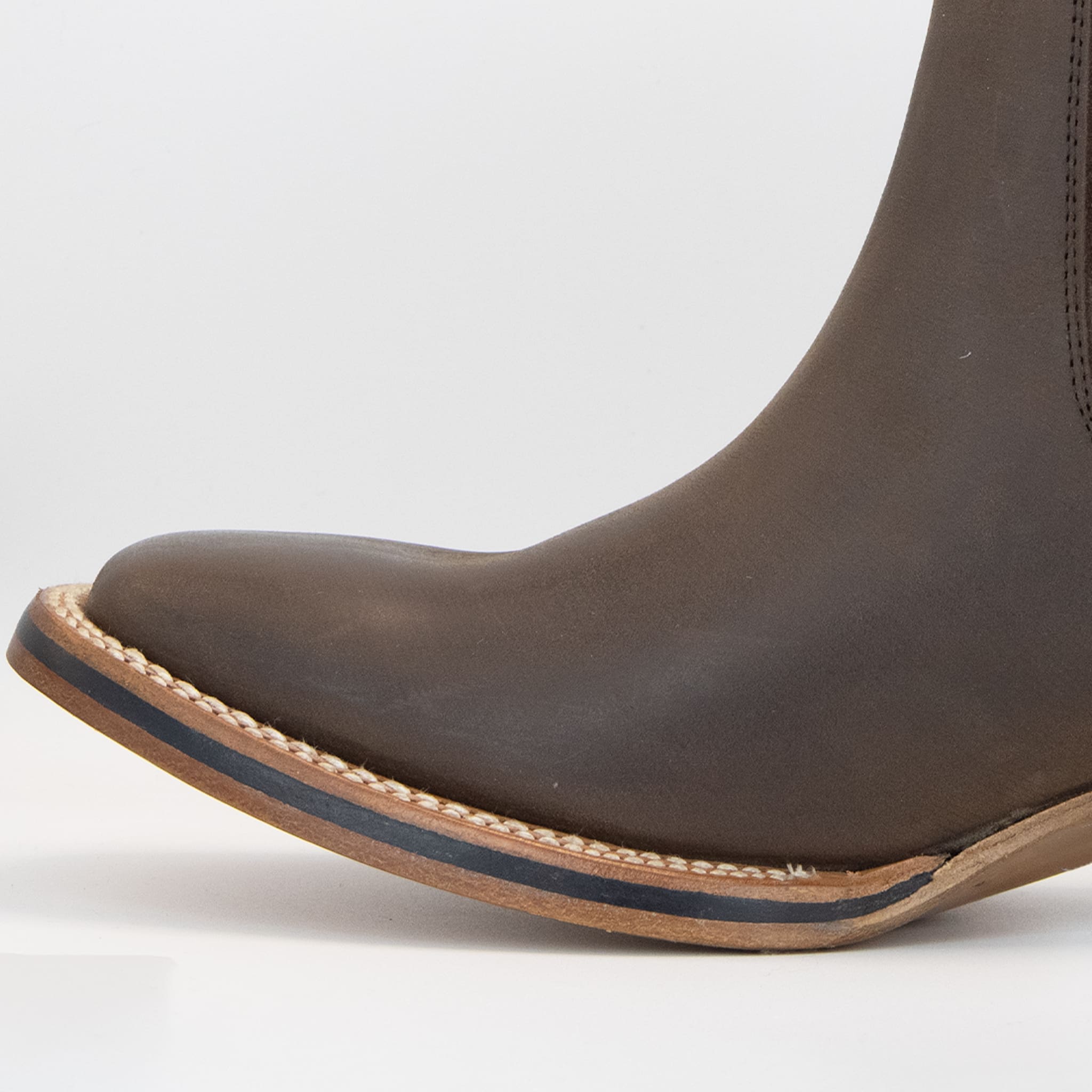 010 BOTIN ARMENTA CUADRADO CON SUELA DE CUERO CRAZY CAFE