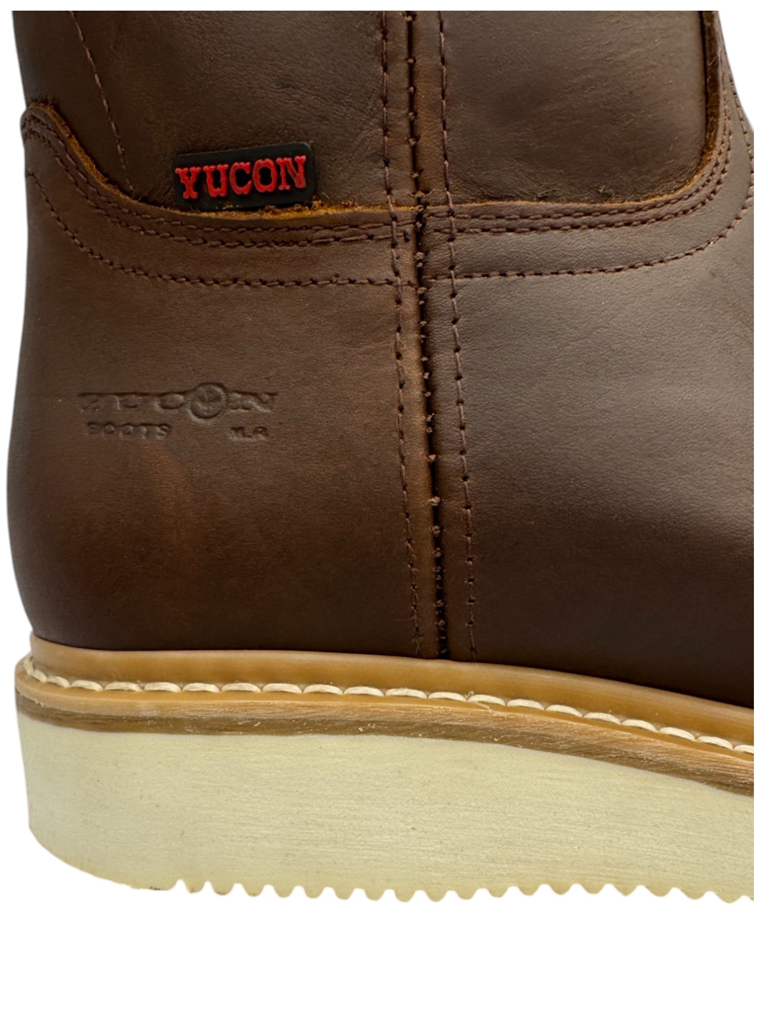 IMG_4513-Photoroom BOTA DE TRABAJO YUCON DE TUBO ROBLE