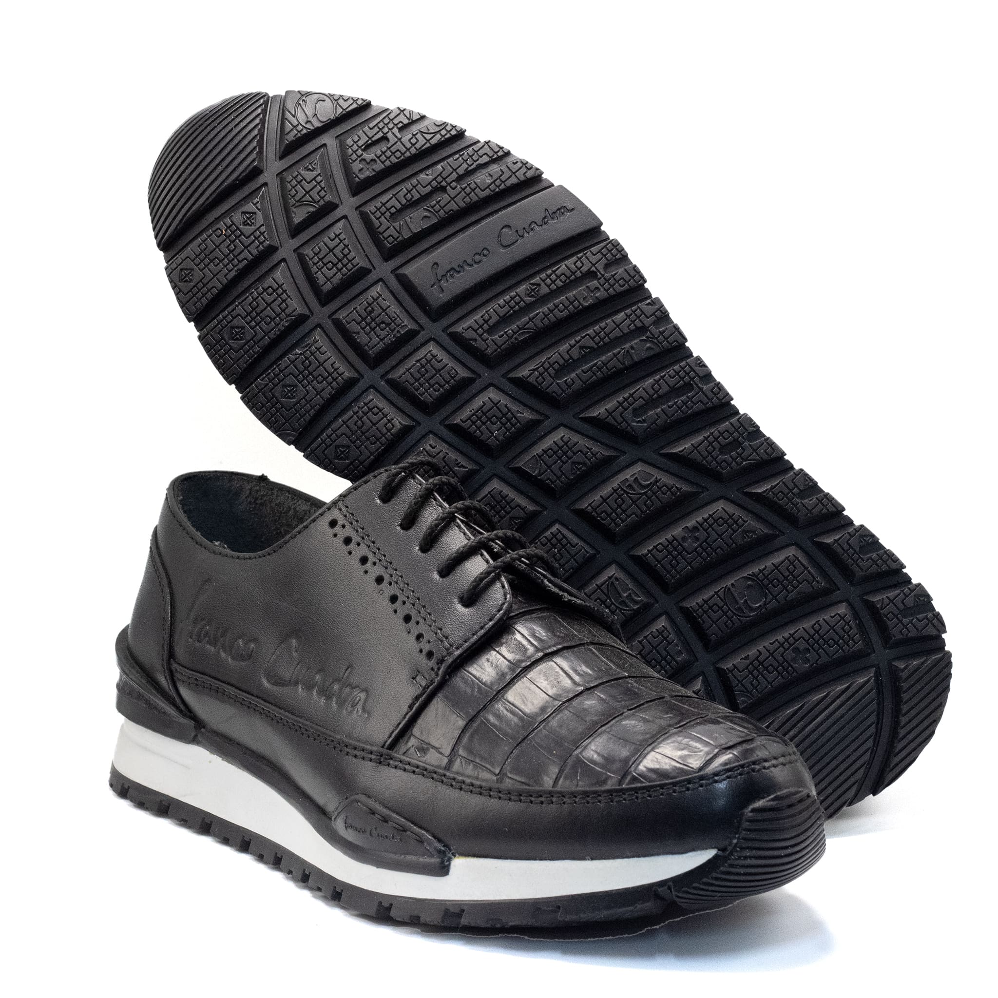 ZAPATO CUADRA CON PIEL GENUINA DE CAIMAN NEGRO