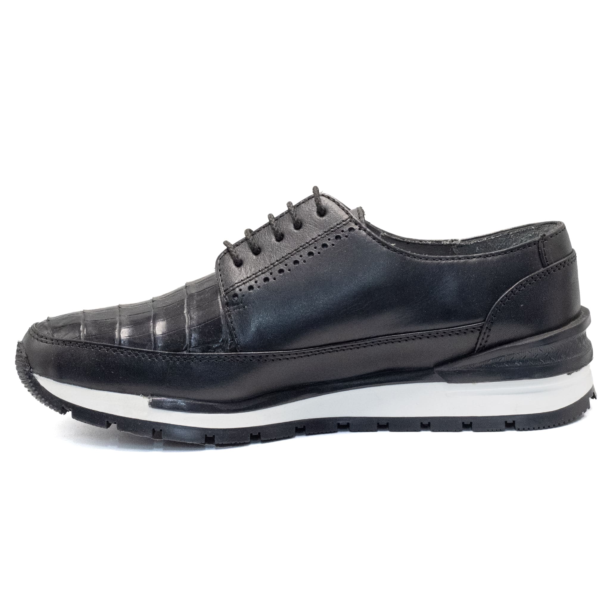 ZAPATO CUADRA CON PIEL GENUINA DE CAIMAN NEGRO