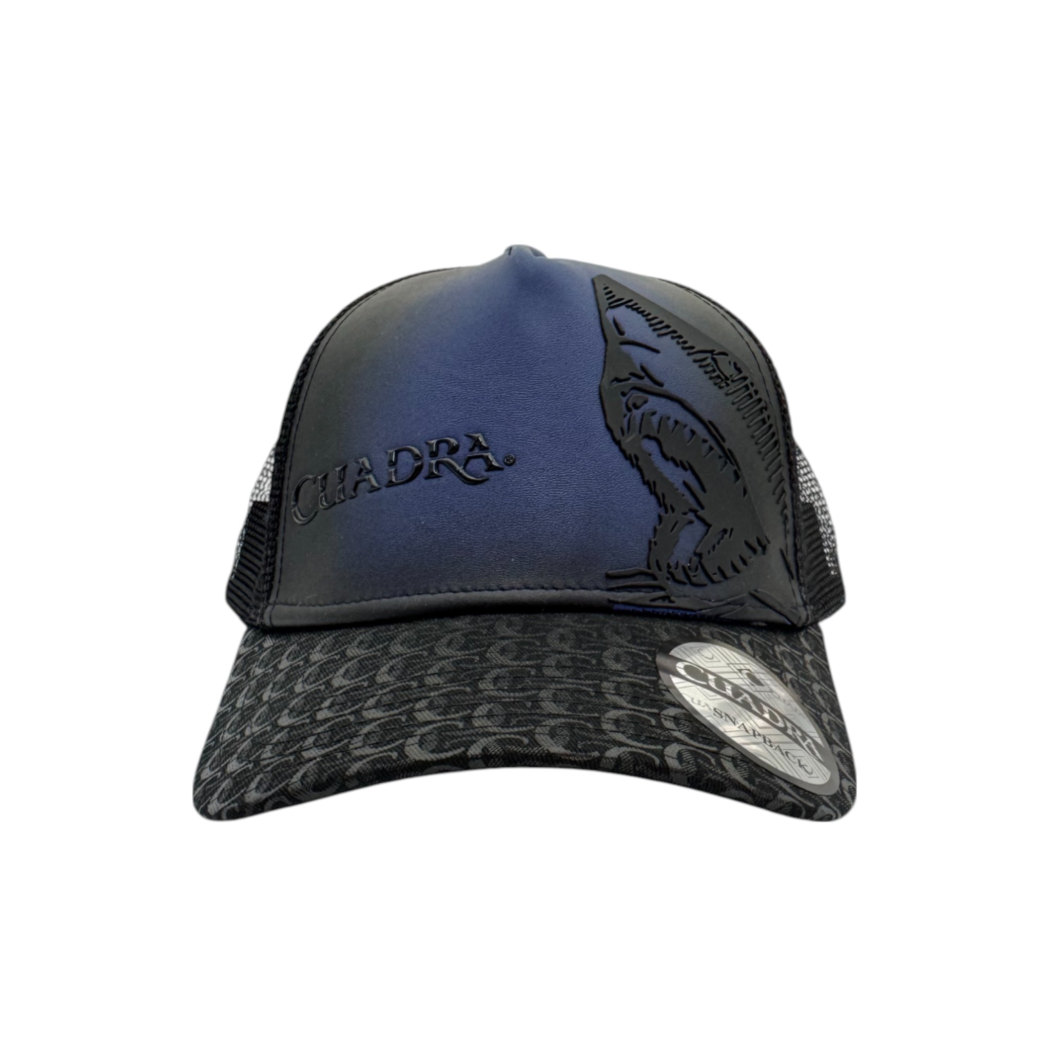 GORRA CUADRA EN PIEL GENUINA CON DISEÑO DE TIBURON.