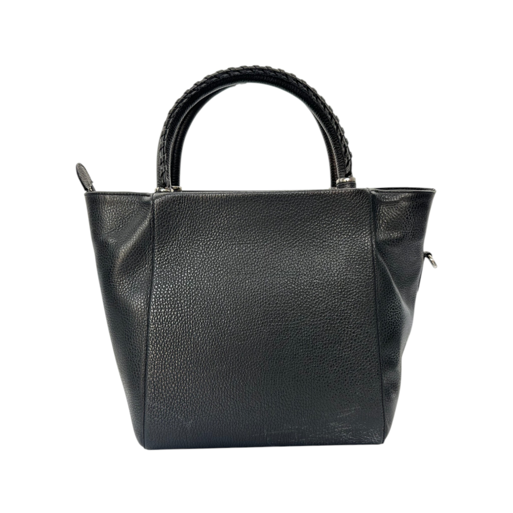 BOLSA EN PIEL GENUINA DE RES NEGRA