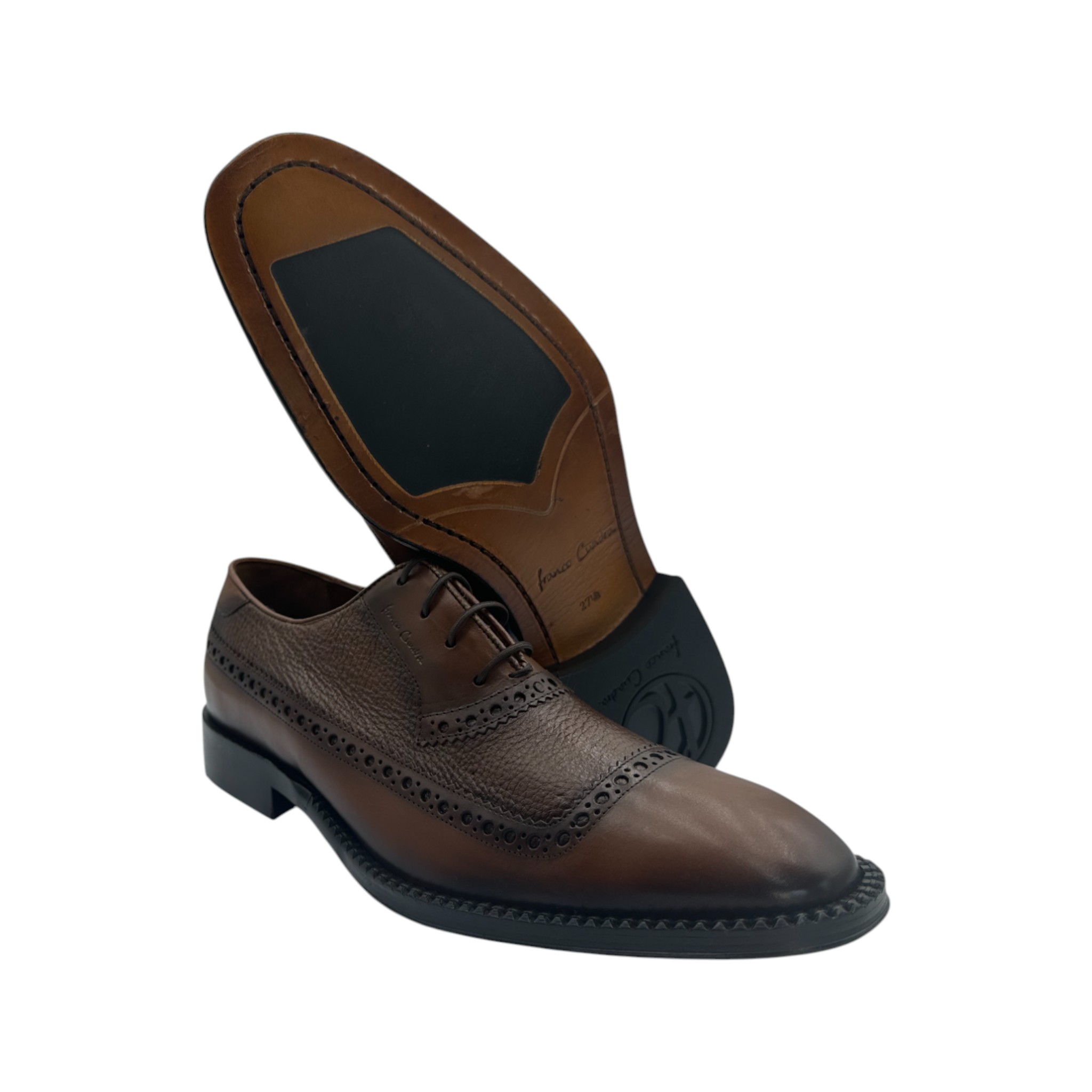 CALZADO CUADRA DE VESTIR EN PIEL DE VENADO.