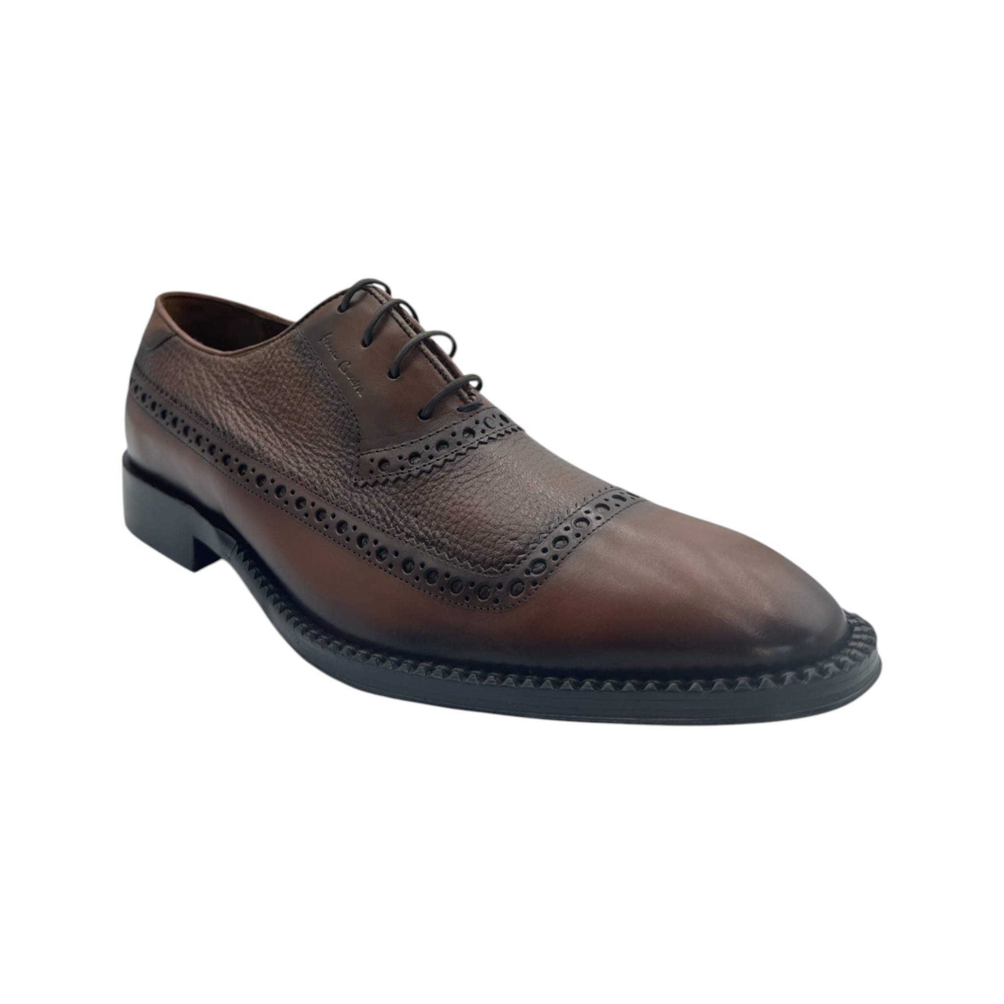 CALZADO CUADRA DE VESTIR EN PIEL DE VENADO.