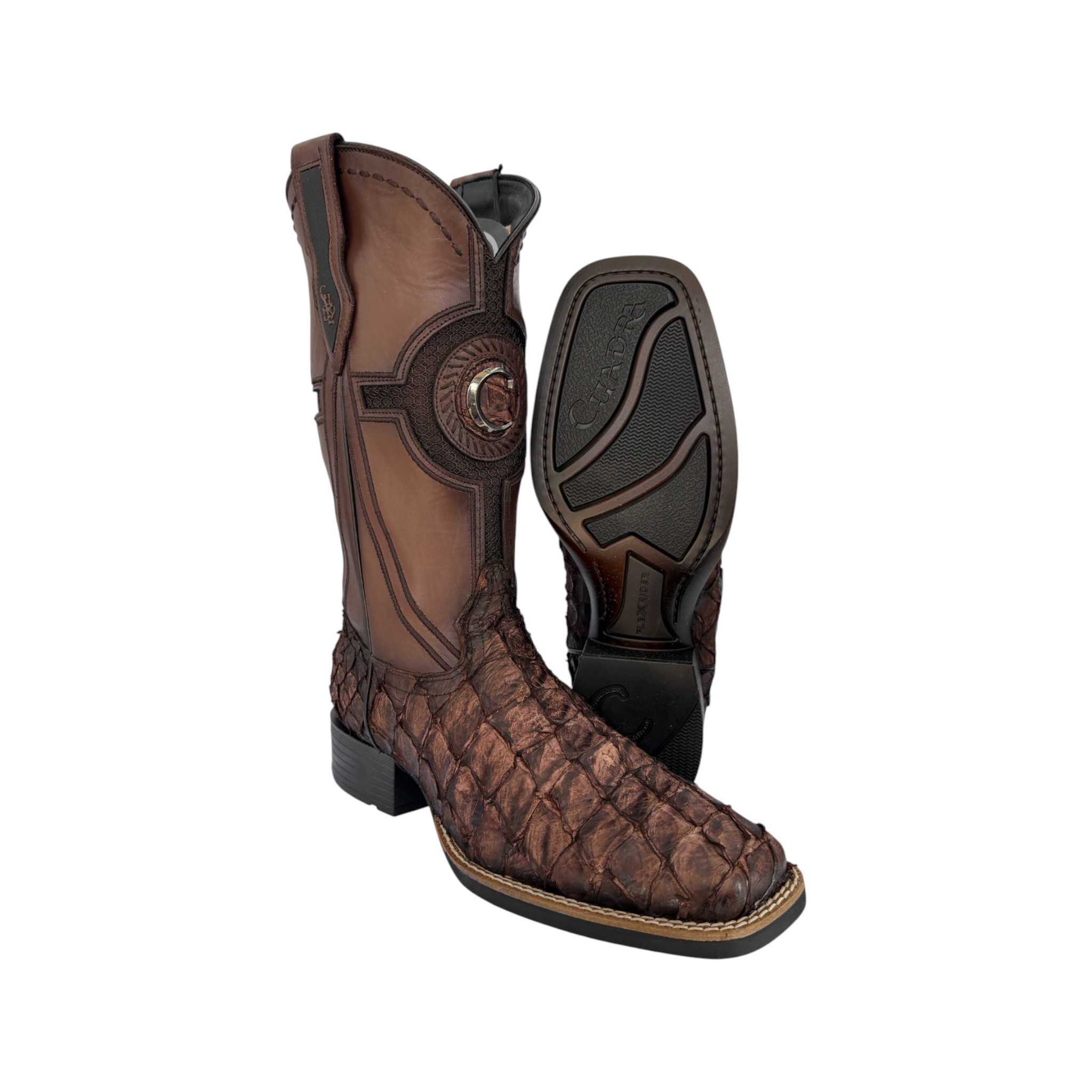 BOTA CUADRA RODEO ORÍGENES EN PIEL GENUINA DE PIRARUCÚ PARA CABALLERO.