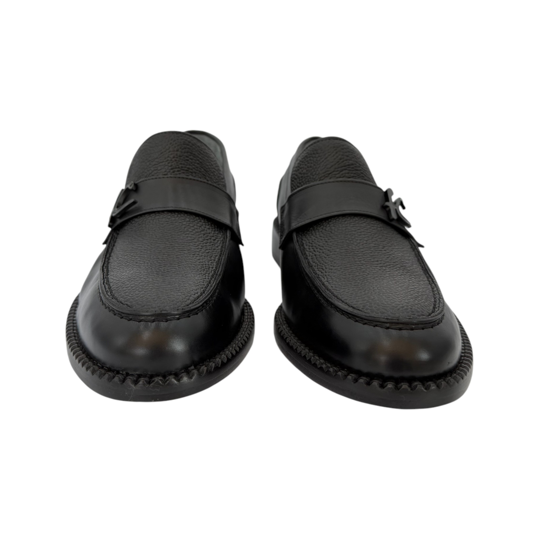 MOCASIN CUADRA EN PIEL GENUINA DE RES.