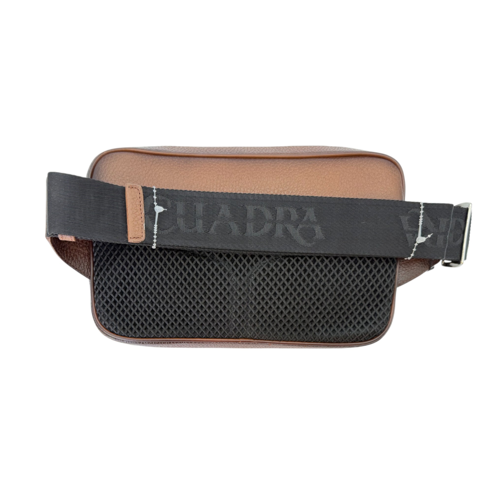 IMG_2788-Photoroom BOLSO CUADRA DE CABALLERO DE ALLIGATOR ARENA.