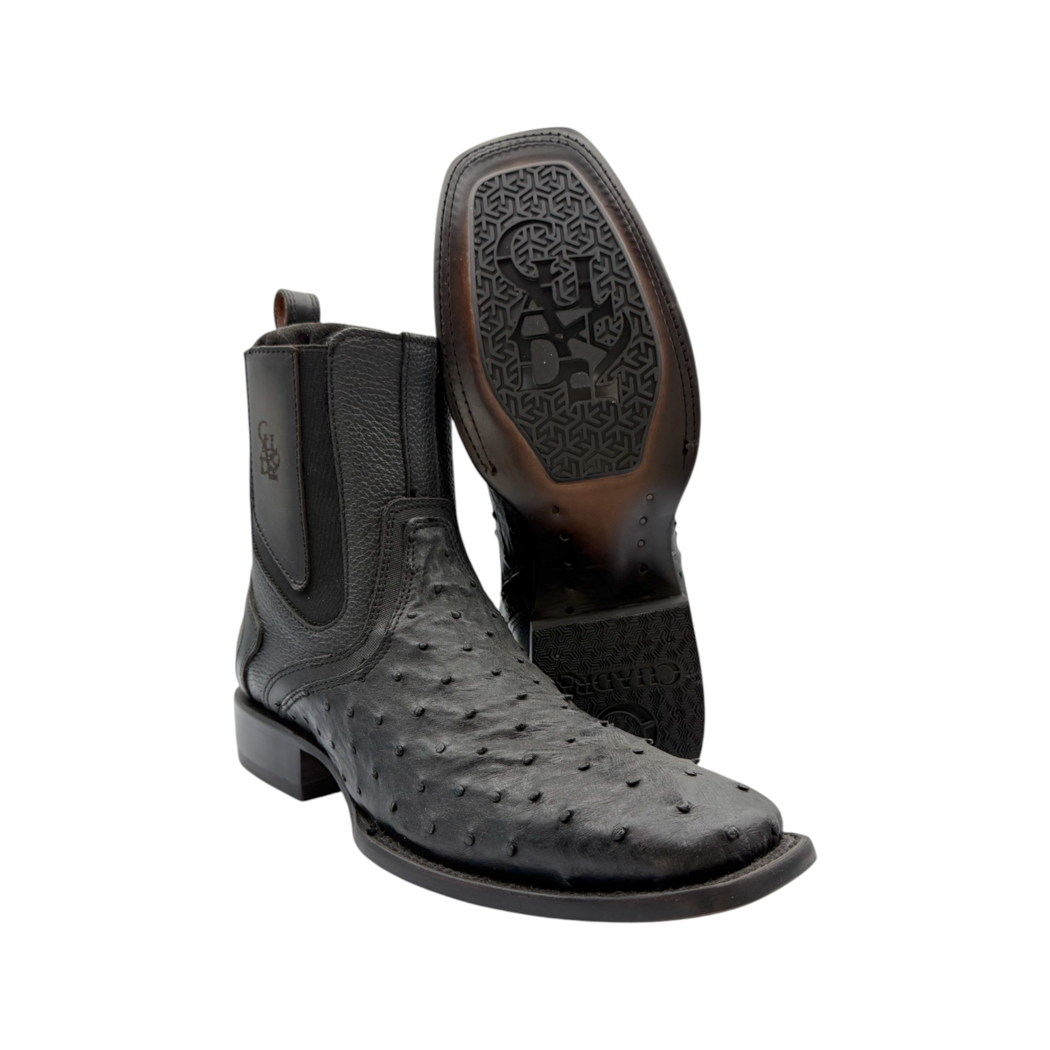 BOTIN CUADRA EN PIEL GENUINA DE AVESTRUZ.