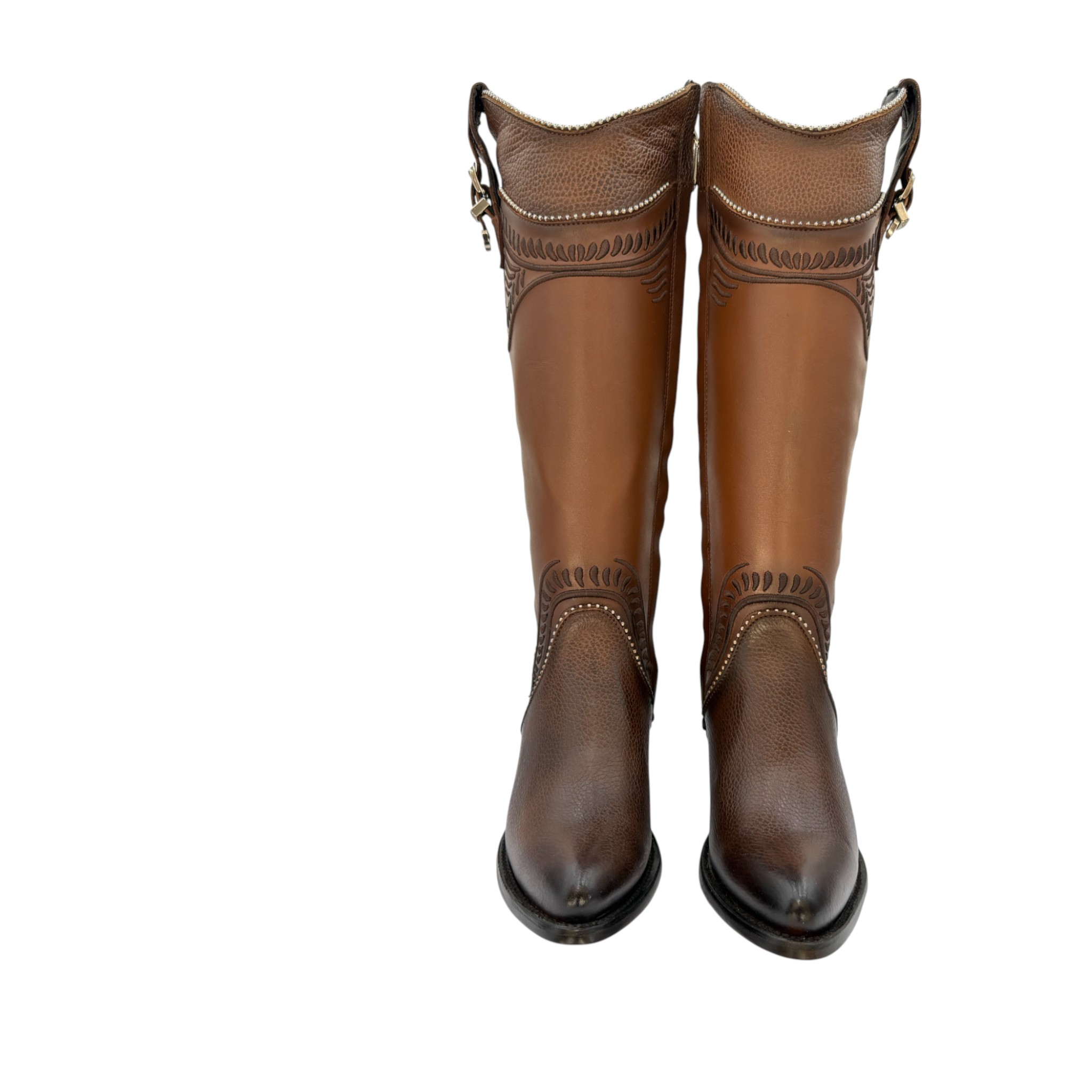 IMG_4105-Photoroom BOTA CUADRA TRADICIONAL EN PIEL GENUINA PARA DAMA.