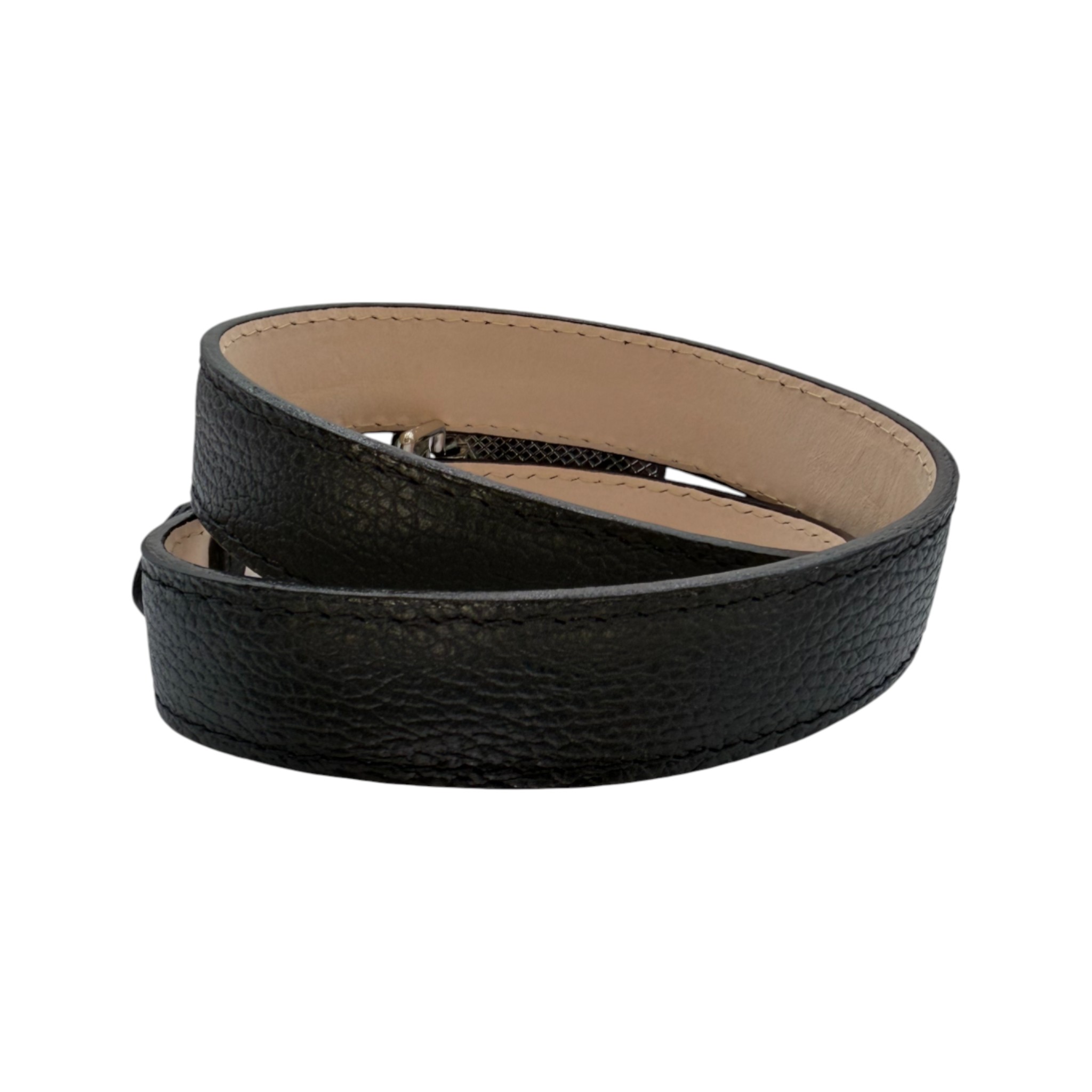 CINTO NIÑO TIPO CUADRA LISO NEGRO.