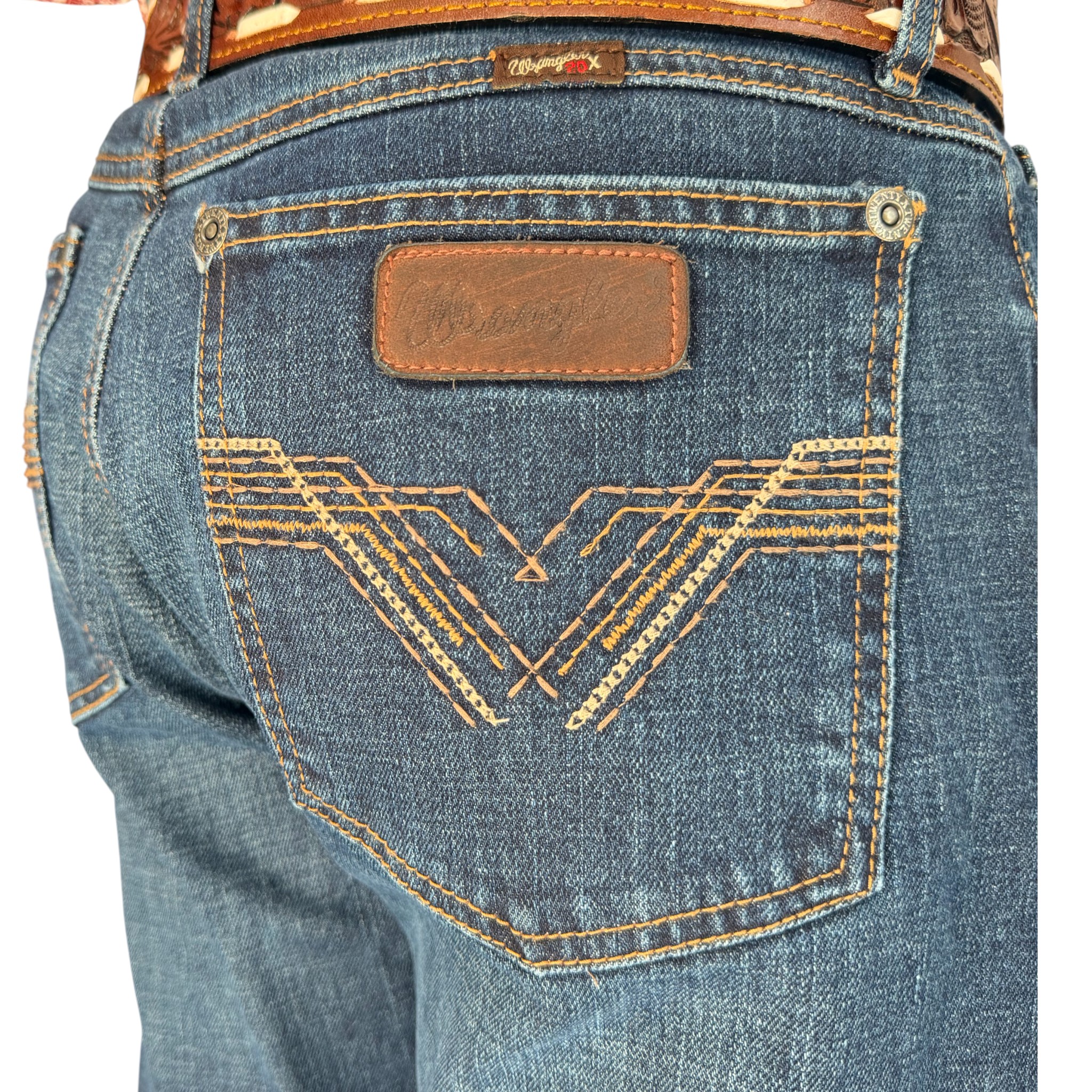 PANTALÓN WRANGLER VAQUERO CLÁSICO AZUL