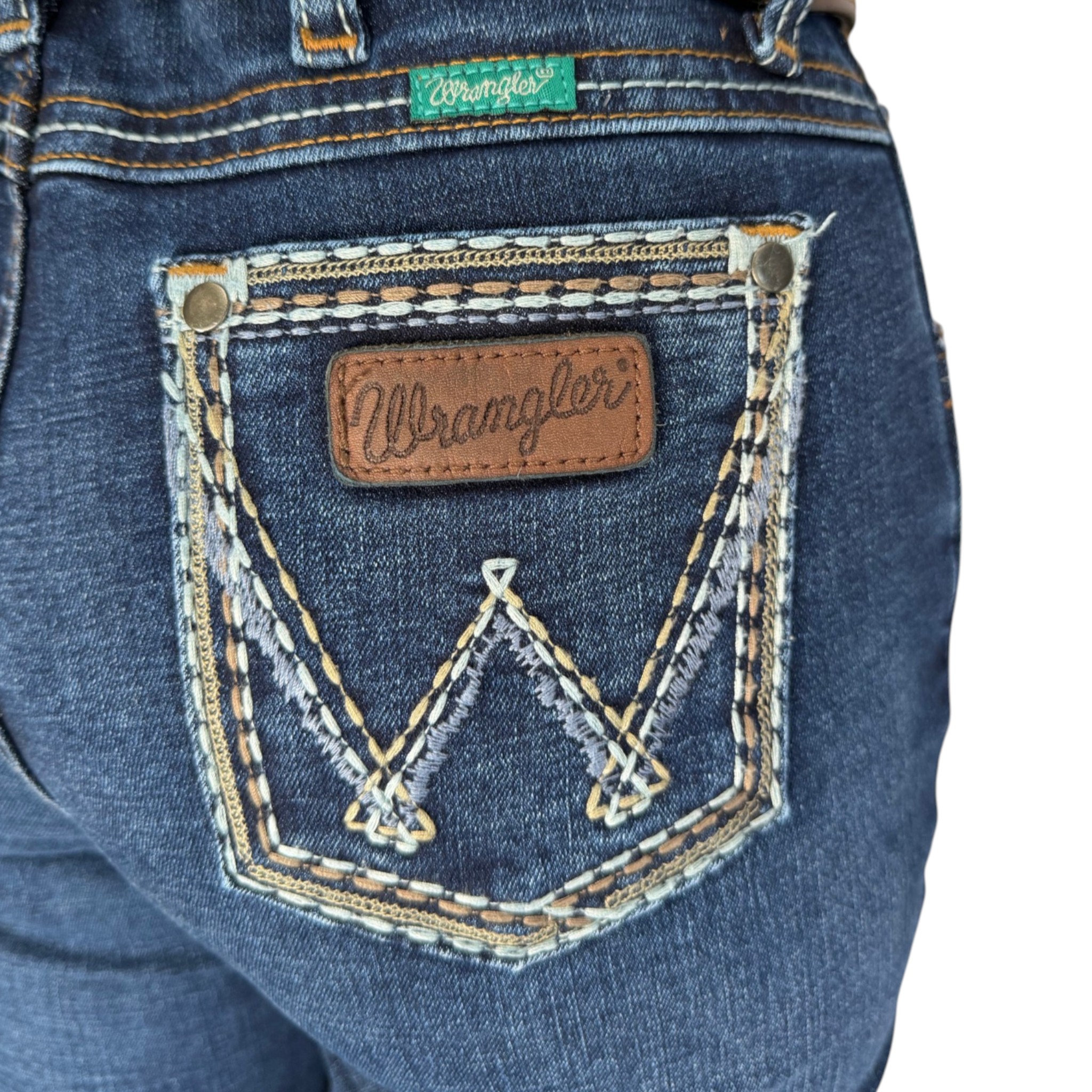 IMG_4705-Photoroom PANTALÓN WRANGLER DAMA BOOTCUT AZUL MEZCLILLA