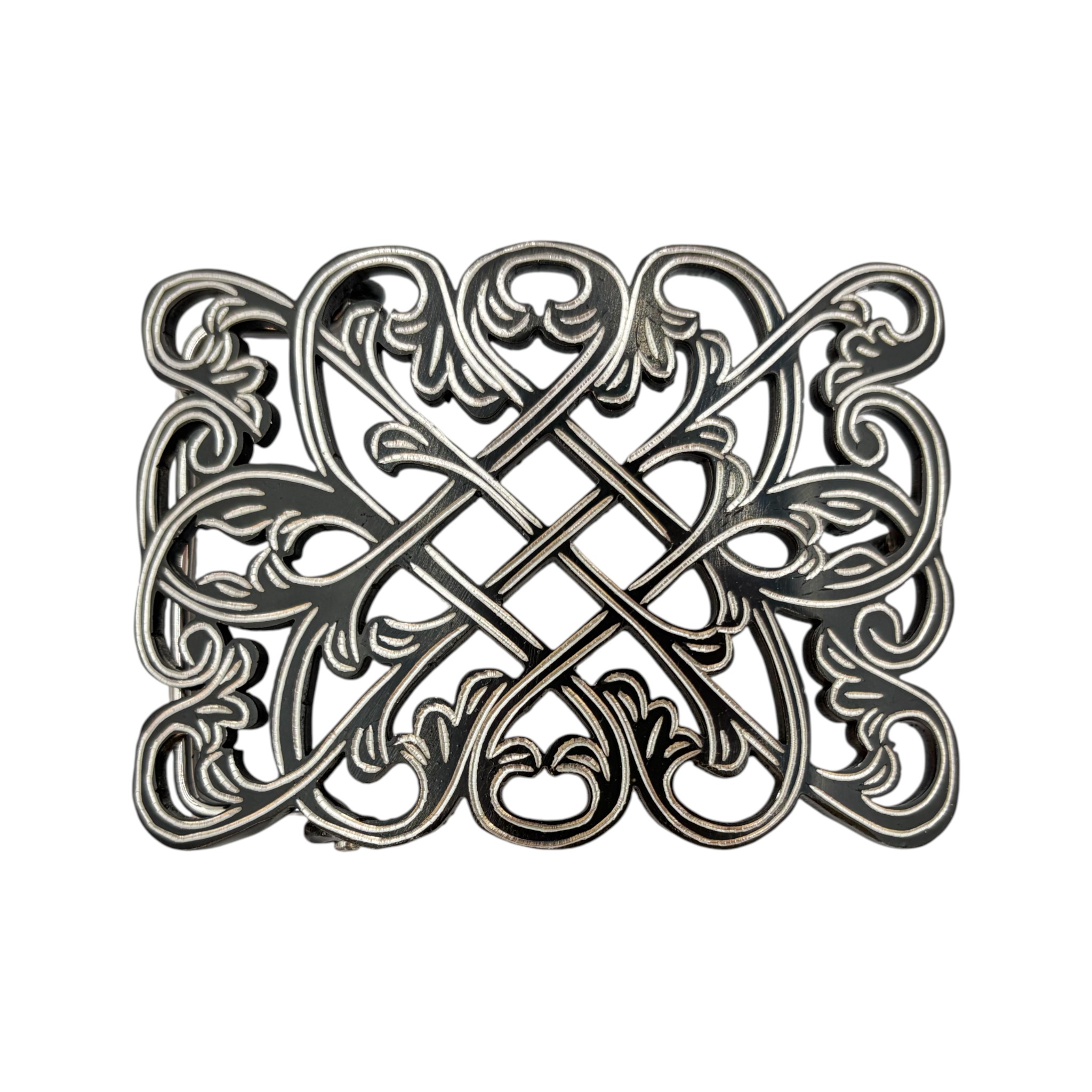 HEBILLA RESCADA FINA NEGRA DISEÑO DE ROMBOS.