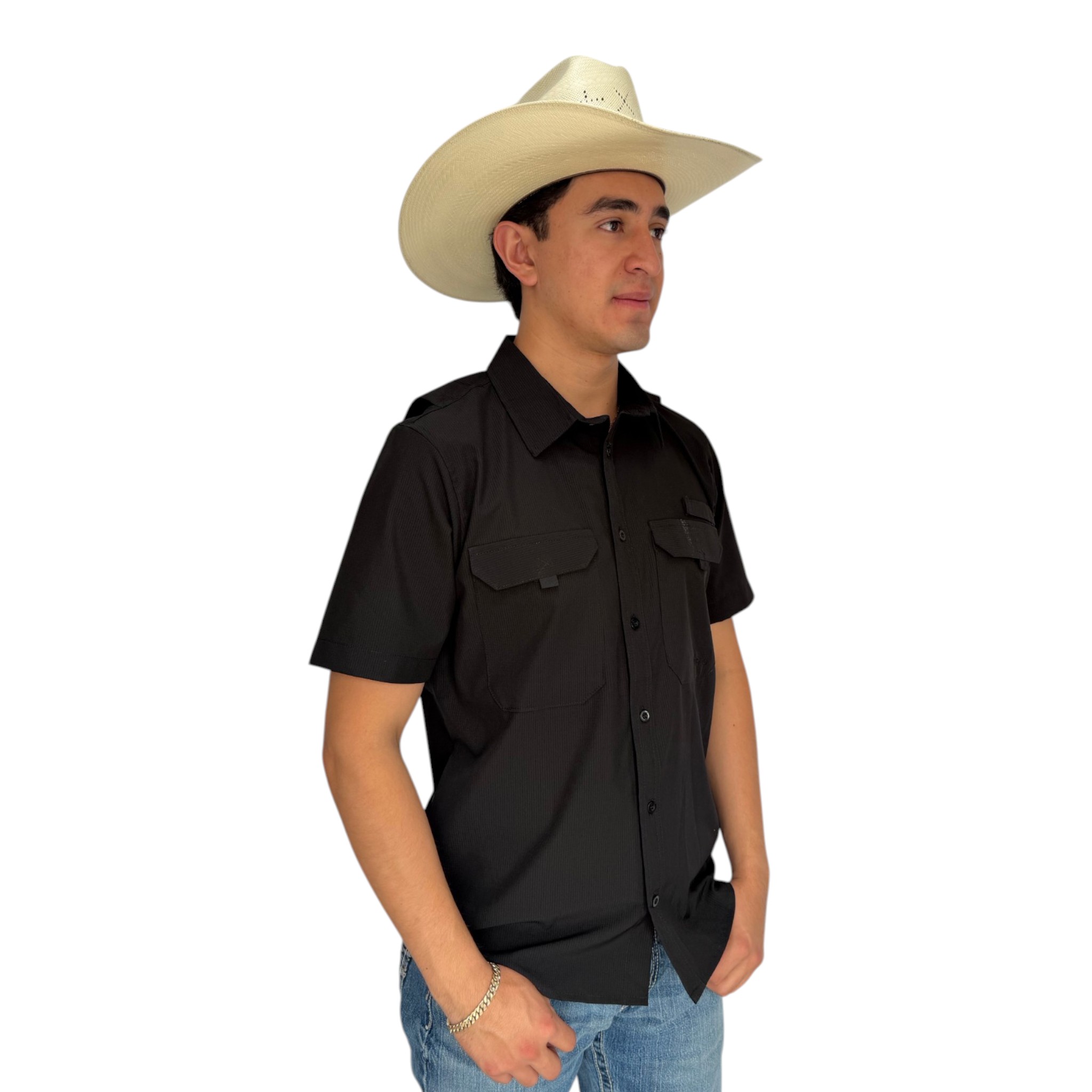 CAMISA REPLICADOS TIPO PESCADOR MANGA CORTA COLOR NEGRO.