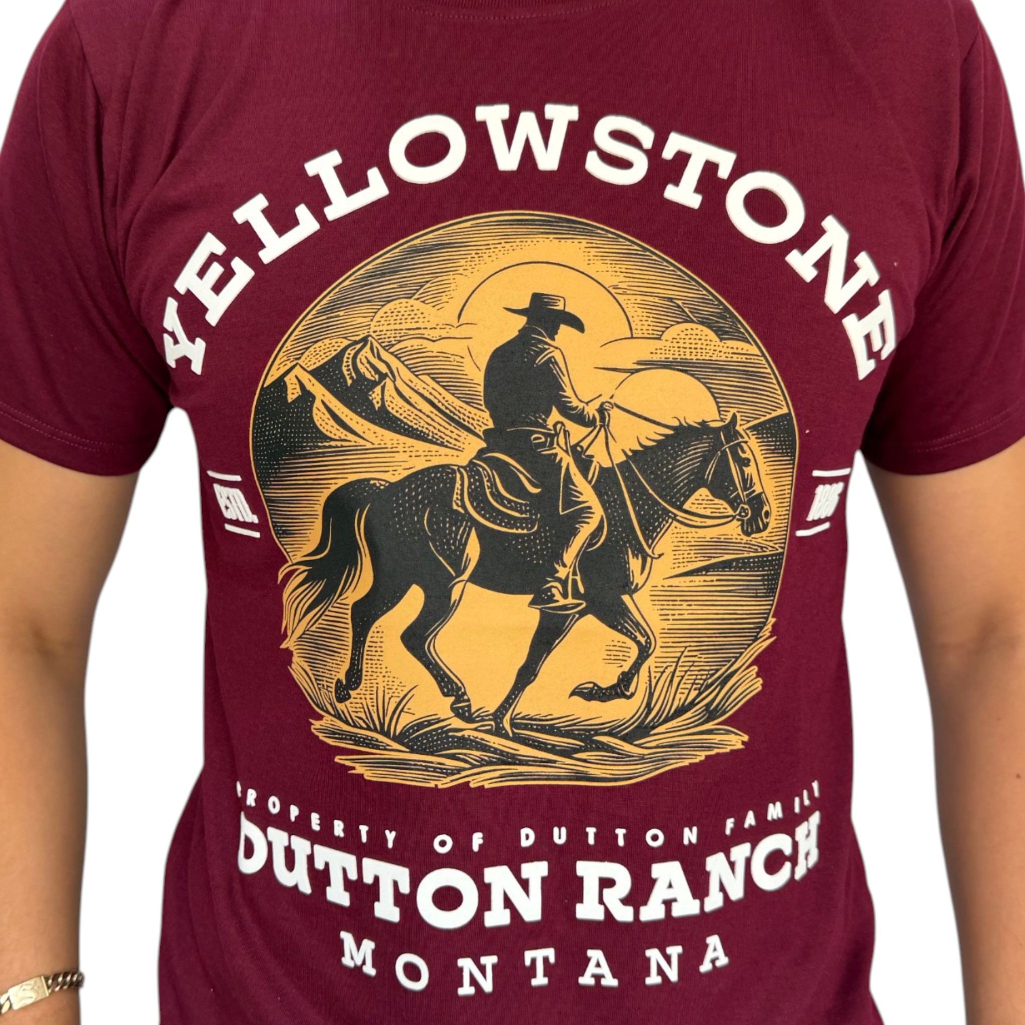 IMG_6206-Photoroom PLAYERA YELLOWSTONE MODELO 030 MONTANA COLOR VINO.