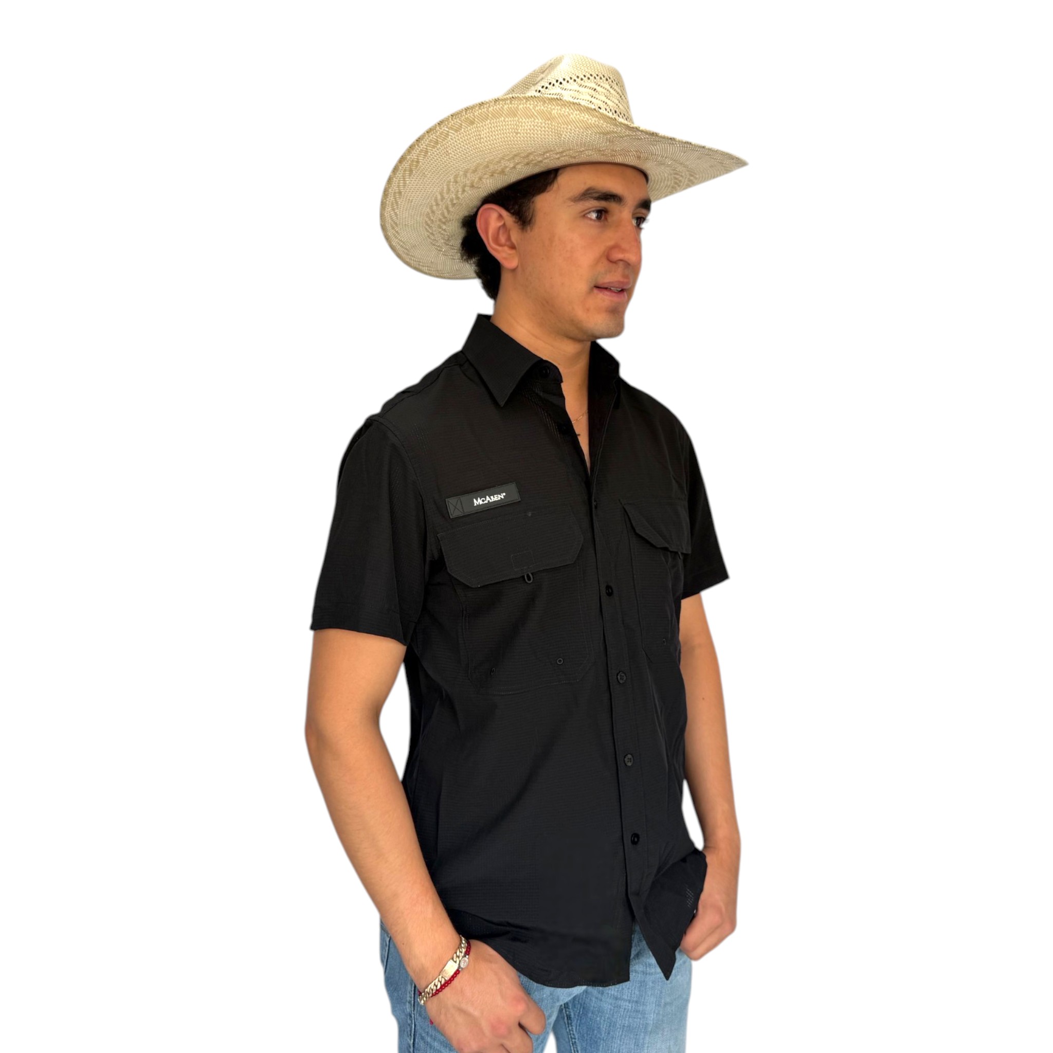 CAMISA MCALLEN TIPO PESCADOR COLOR NEGRO MANGA CORTA.