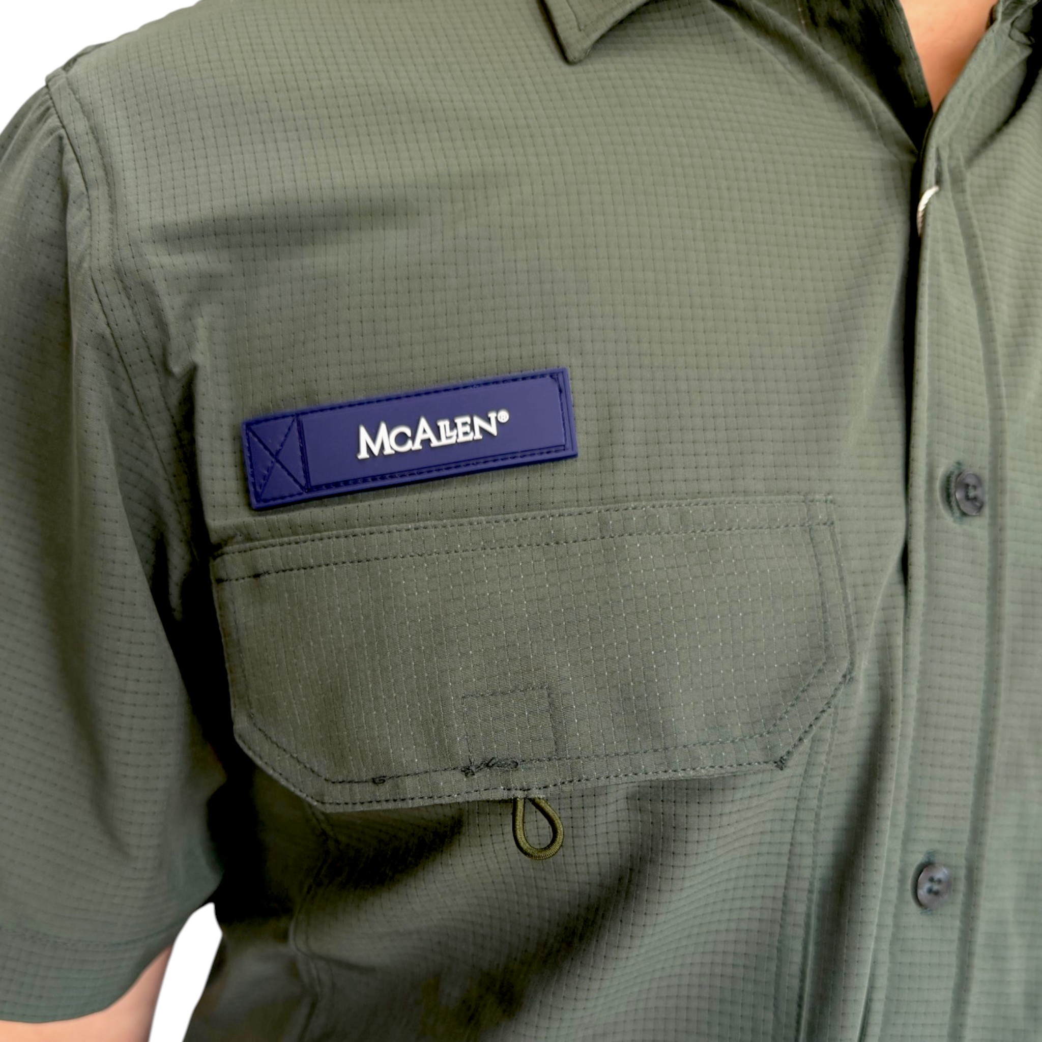 CAMISA MCALLEN TIPO PESCADOR COLOR VERDE MANGA CORTA.