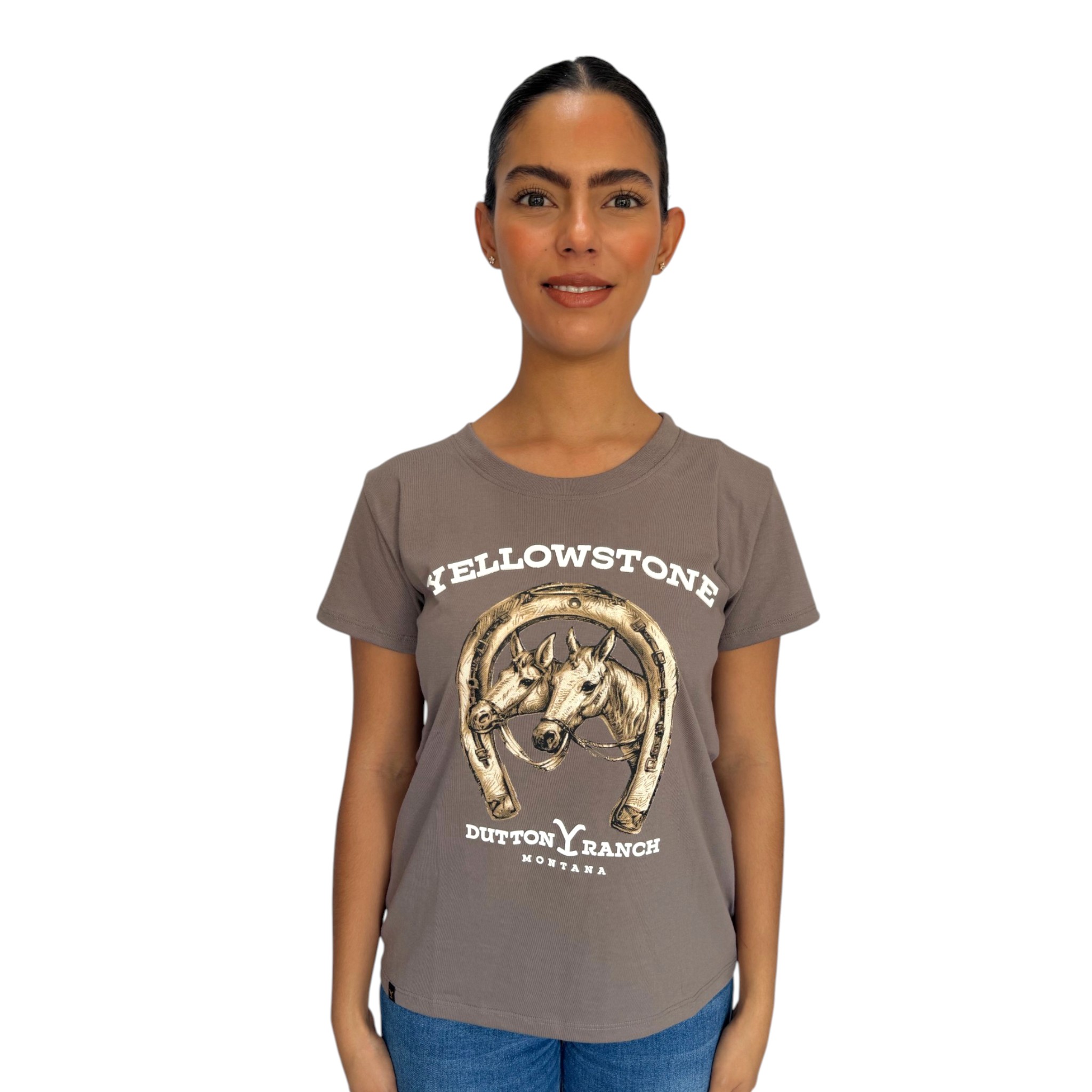 IMG_6240-Photoroom PLAYERA YELLOWSTONE MODELO 027 MONTANA HORSES COLOR TAUPE.