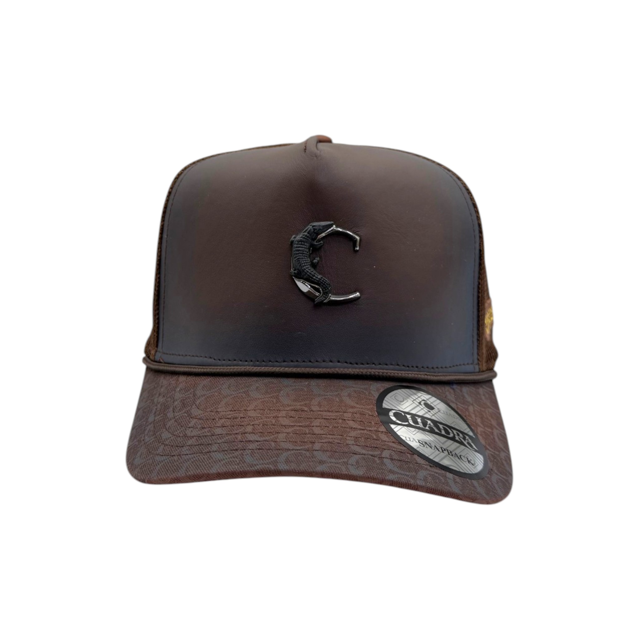 IMG_7007-Photoroom GORRA CUADRA EN COLOR CAFÉ DISEÑO DE ALIGATOR.